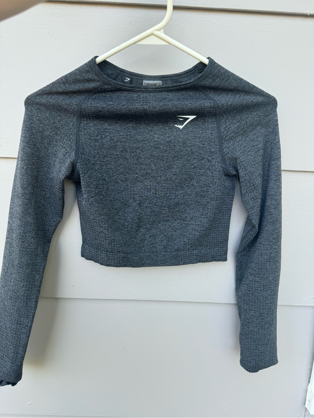 Gymshark Women’s Charcoal Grey Long Sleeve Crop Top